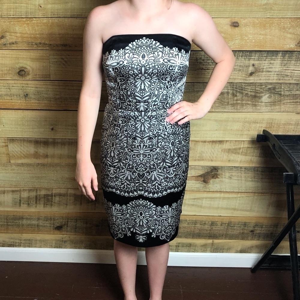 White House Black Market, strapless dress, EUC - Picture 7 of 9